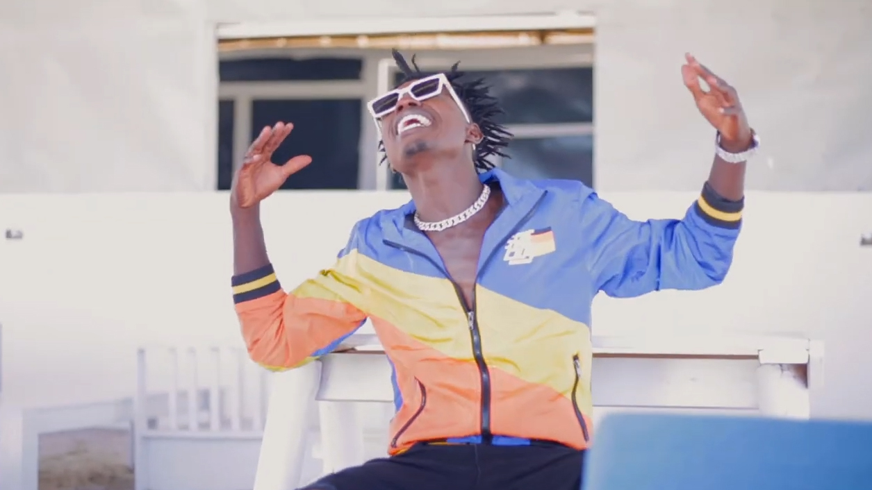 Mwendo Ft. Doroth - Usiniache