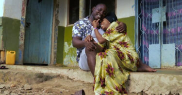 C Naizo Feat Aika - Niambie