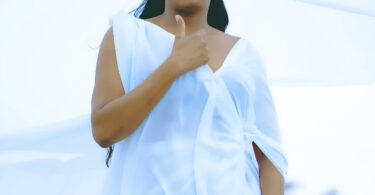 Lady Jaydee – Contortions