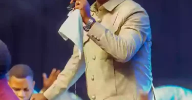 Boaz Danken – Yesu Mpenzi Mwaminifu (Official Audio Cover 2025)