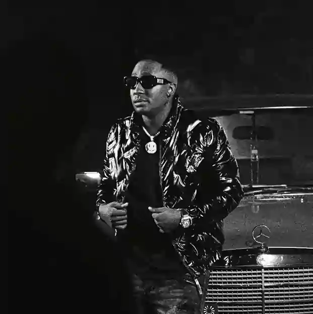 Manengo Ft. G Nako, Mr Blue, Moni Centrozone, Nacha, P Mawenge, Nyandu Tozzy, Jay Rox – SOLO