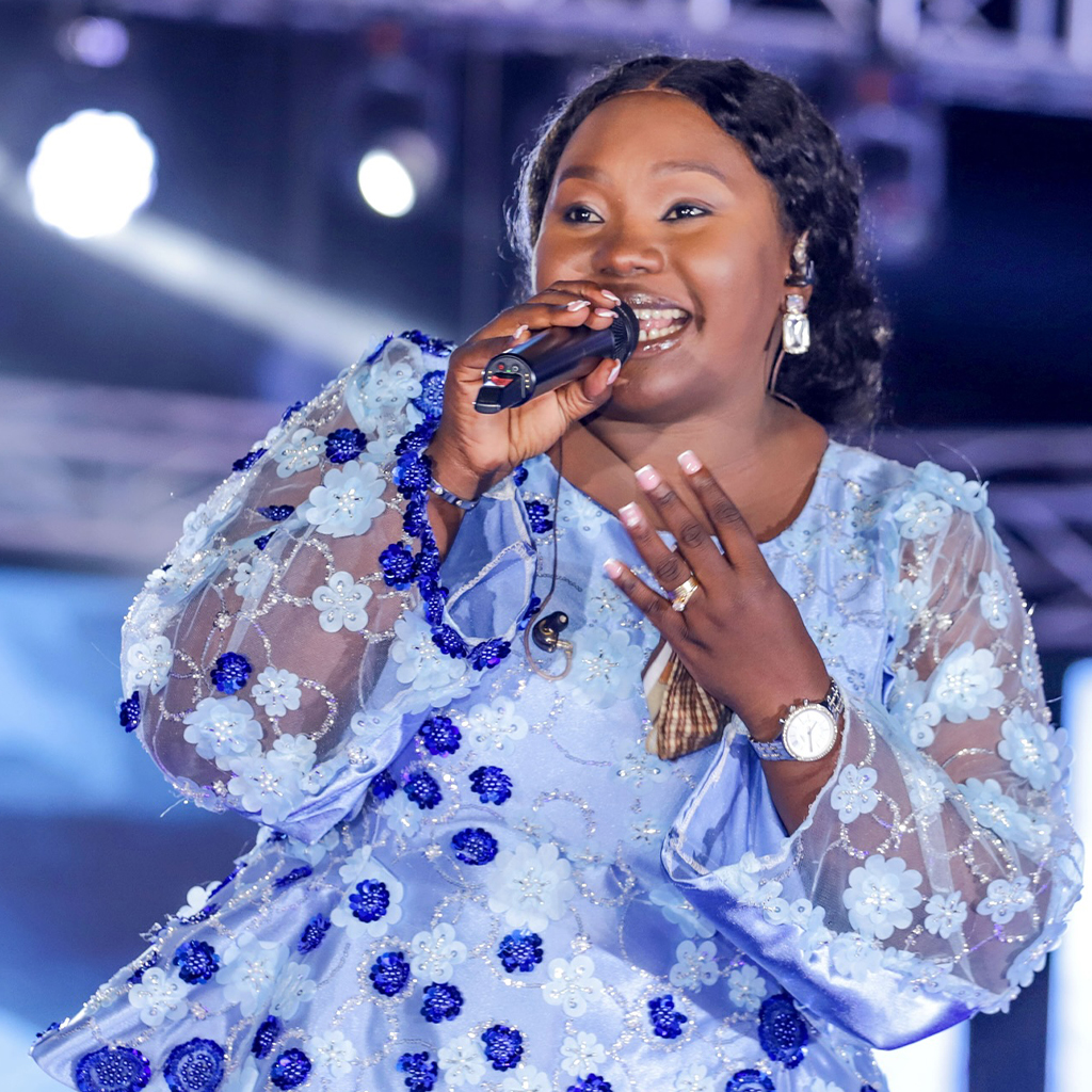 Rehema Simfukwe Ft. Jonathan Kartagata – Nina Ushuhuda