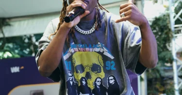 Chino Kidd Ft. Dogo Elisha Ft. Mfana Kah Gogo X Mdogo sajent – Button (Official Audio Cover 2025)