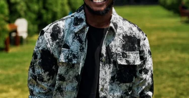 Walter Chilambo – Neema Ya Mungu (Official Audio Cover 2025)