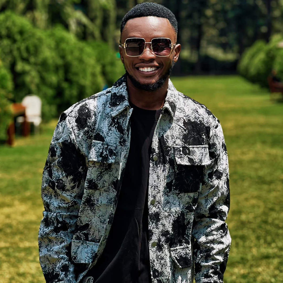 Walter Chilambo – Neema Ya Mungu (Official Audio Cover 2025)