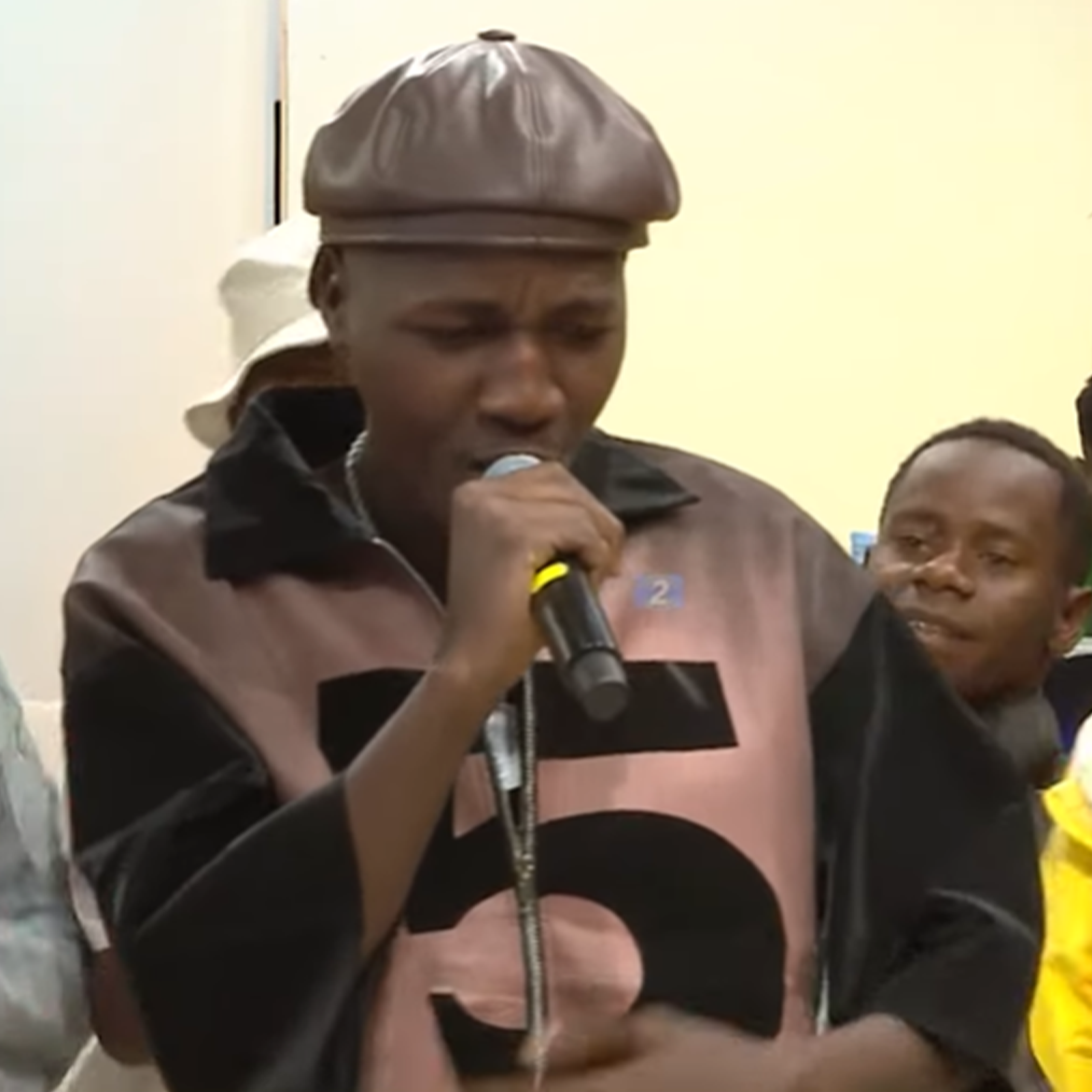 Badizo Mc - Show Live TBC 2 (Official Audio Cover)