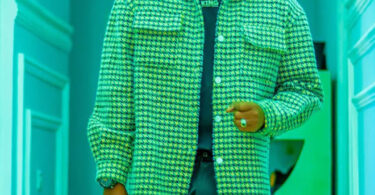 Chege Feat. Malaika - Uswazi Take Away (Official audio cover 2025)