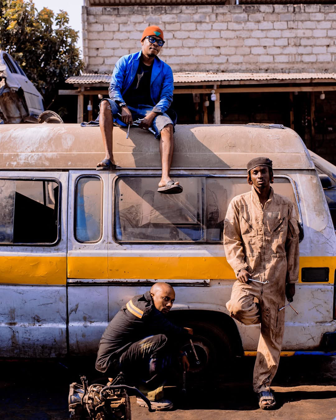 Chege feat D Voice & Billnass - Sir God (Official audiop cover 2025)