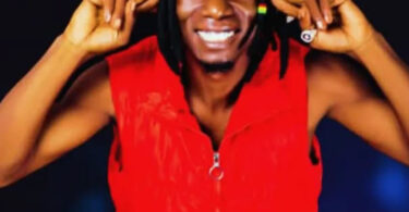 Jay Combat Ft. Dayza Mc – Vumilia (Official video cover 2025)