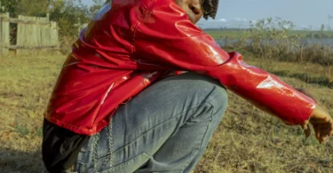 M Kingson Ft. Lody Music – Sina Sababu (Official Audio Cover 2025)