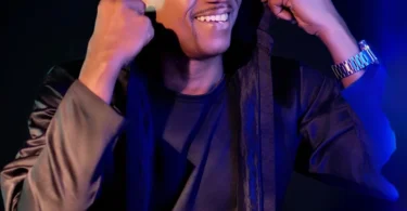 TiD Ft. Mr Kesho & Oleahh – Show Me (Official Audio Cover 2025)