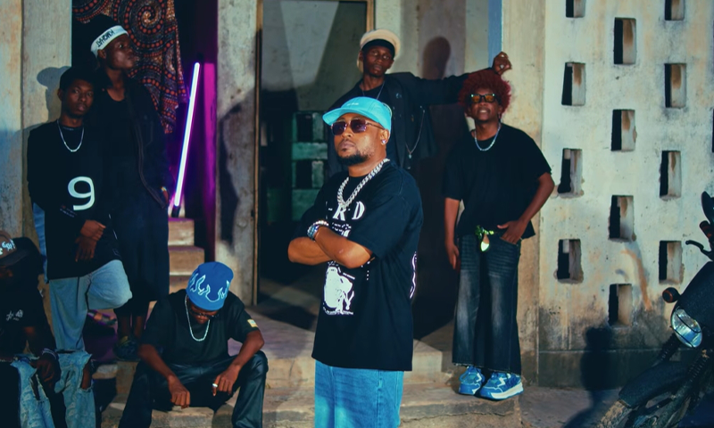 VIDEO Moni Centrozone – Mdudu Papasi (Official Video Cover 2026)