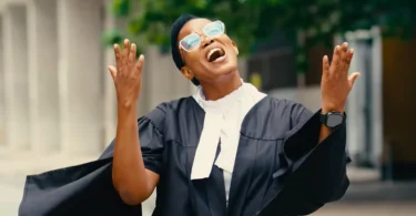 VIDEO Zabron Singers – NIMEMUONA BWANA (Official Video Cover 2026)