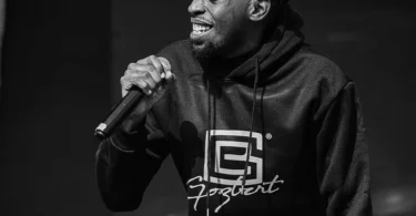Goodluck Gozbert – Bado Hujafika Mwisho (Live) (Official Audio Cover 2026)