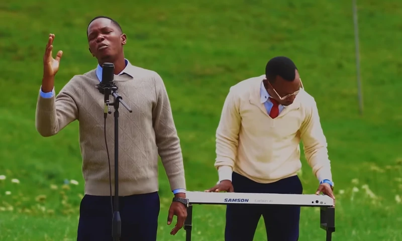 Kamala The Gospel & Japhet Zabron – Umenikumbuka na Mimi (Official Audio Cover 2026)