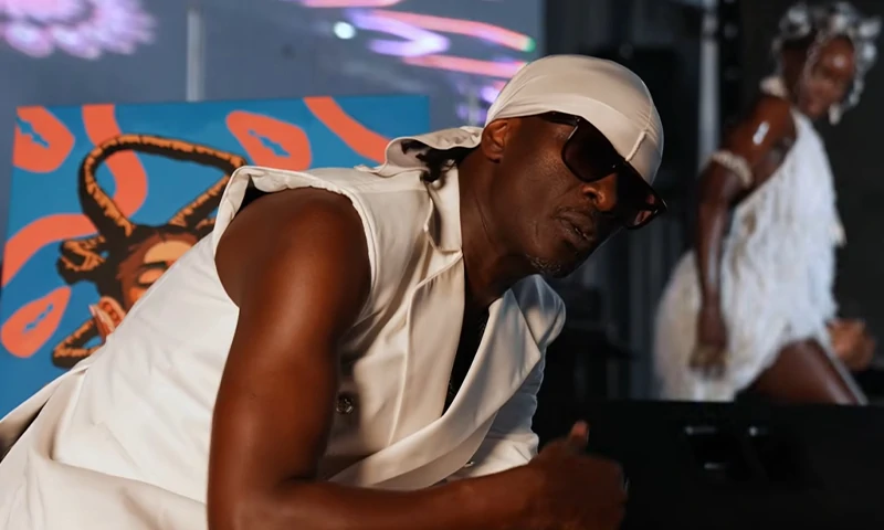 Nameless Ft. Okello Max – Top Dollar (Official Audio Cover 2026)