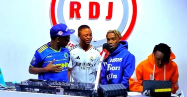 Dogo Mallo Ft. Fido Mgai Mgai - Moyoni Show Live Genge E Fm (Official Audio Cover 2026)